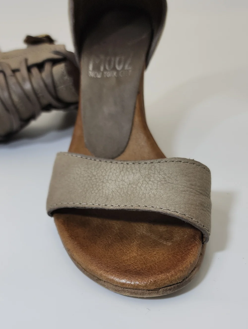 Miz Mooz Kiani Leather Wedge Ankle Strap Sandals Sz 36